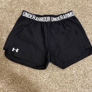 XS Black Under Armour Shorts